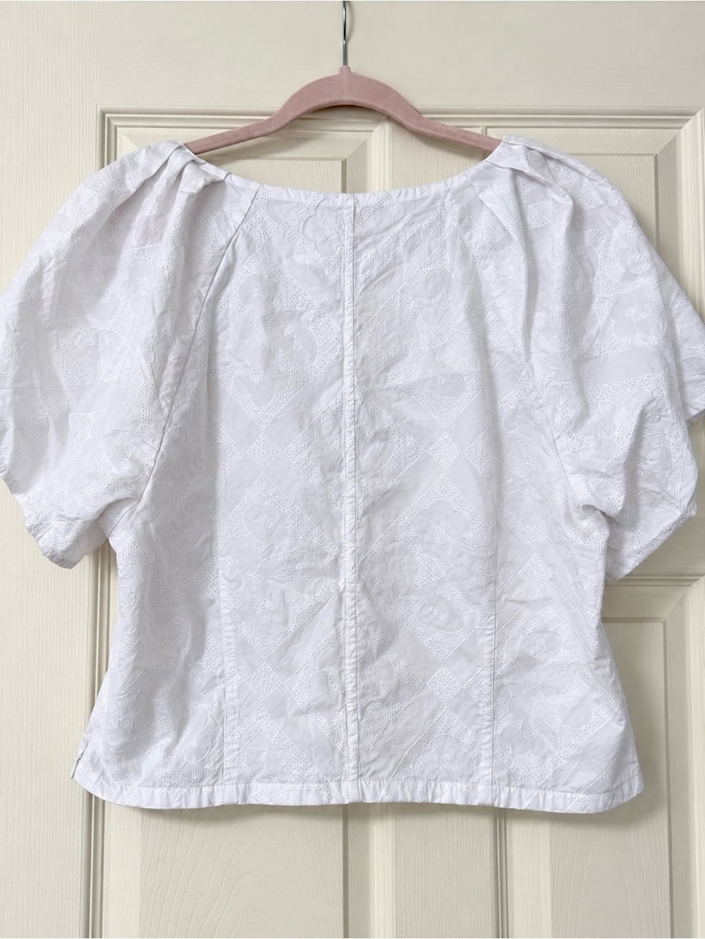 Madewell White Embroidered Eyelet V-Neck Puff Sleeve Top size 14 - Picture 2 of 4